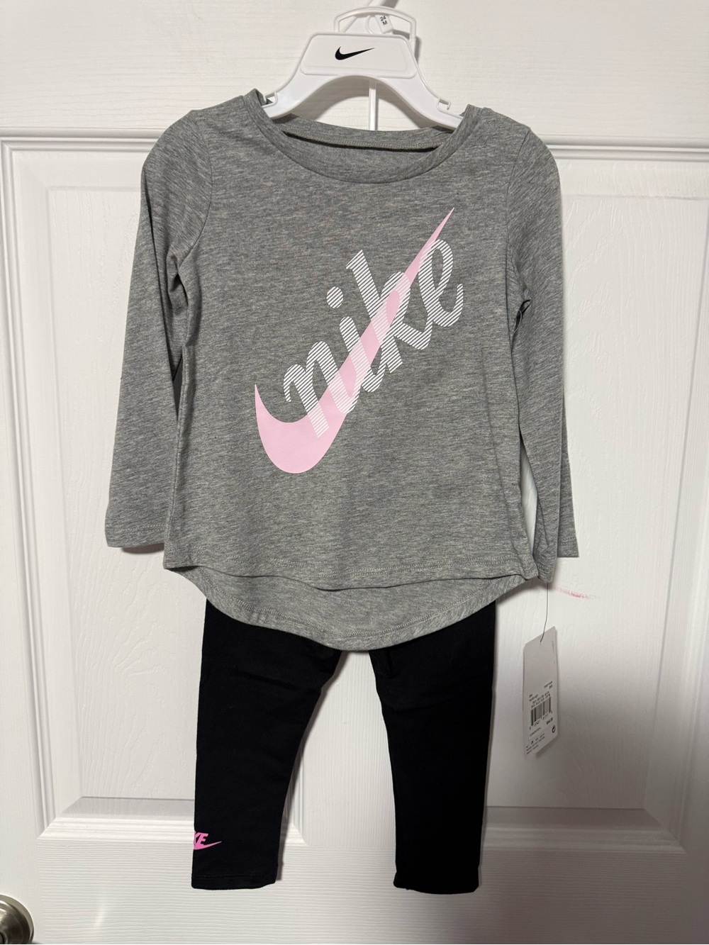 Long sleeve top with leggings set